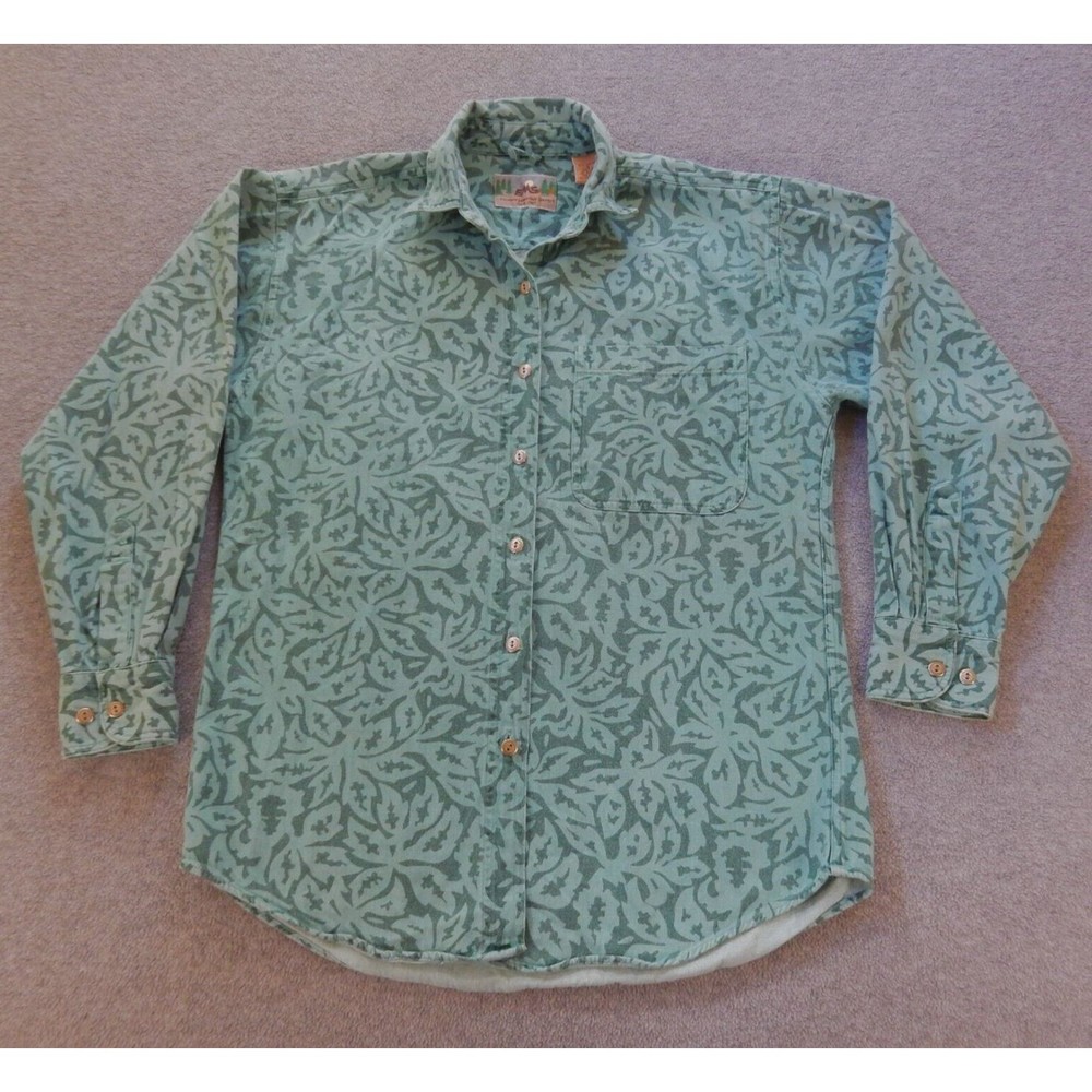 EMS Womens Shirt Small Blue Cotton Button Down Eastern Mountain Sports Pocket